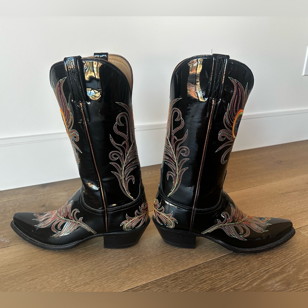 Lucchese Classics Patent Leather Black Peacock Embroidered Heeled Boots Size 8 - Picture 8 of 11